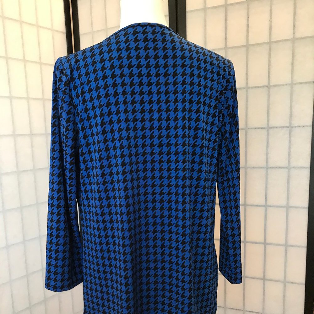 Jones New York - Pleated front Shirt - Picture 6 of 11